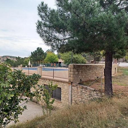 Fuentes de Rubielos La Vieja Escuelaヴィラ エクステリア 写真