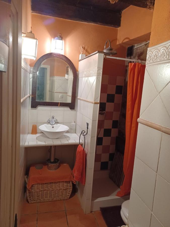 Fuentes de Rubielos La Vieja Escuelaヴィラ エクステリア 写真