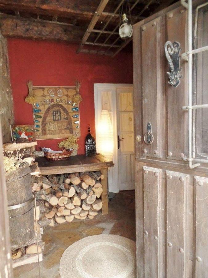 Fuentes de Rubielos La Vieja Escuelaヴィラ エクステリア 写真