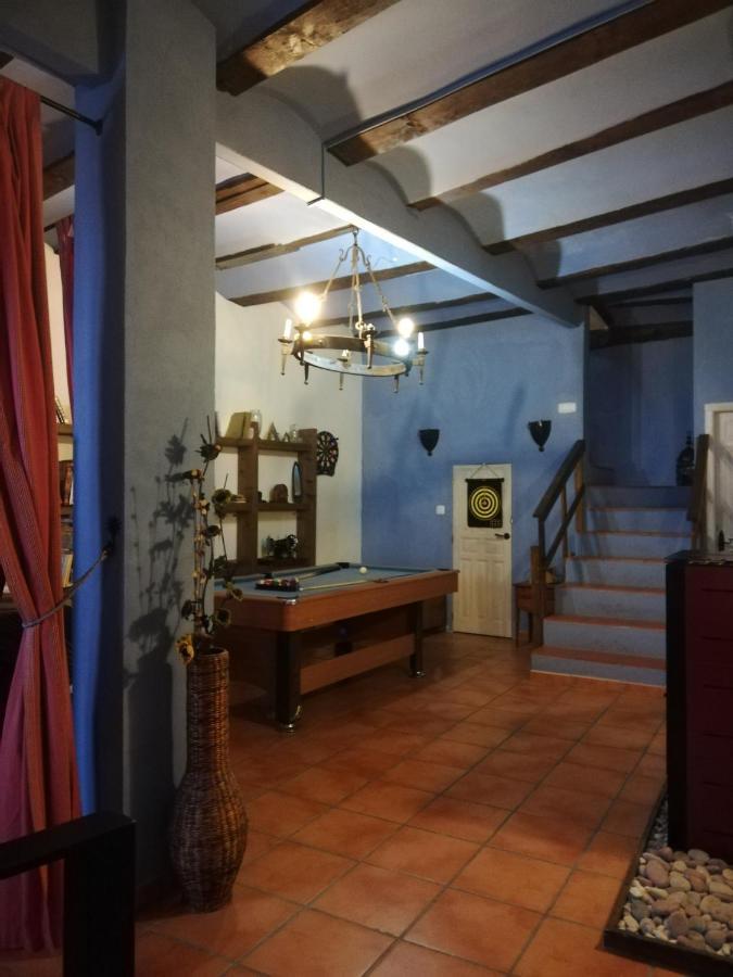 Fuentes de Rubielos La Vieja Escuelaヴィラ エクステリア 写真