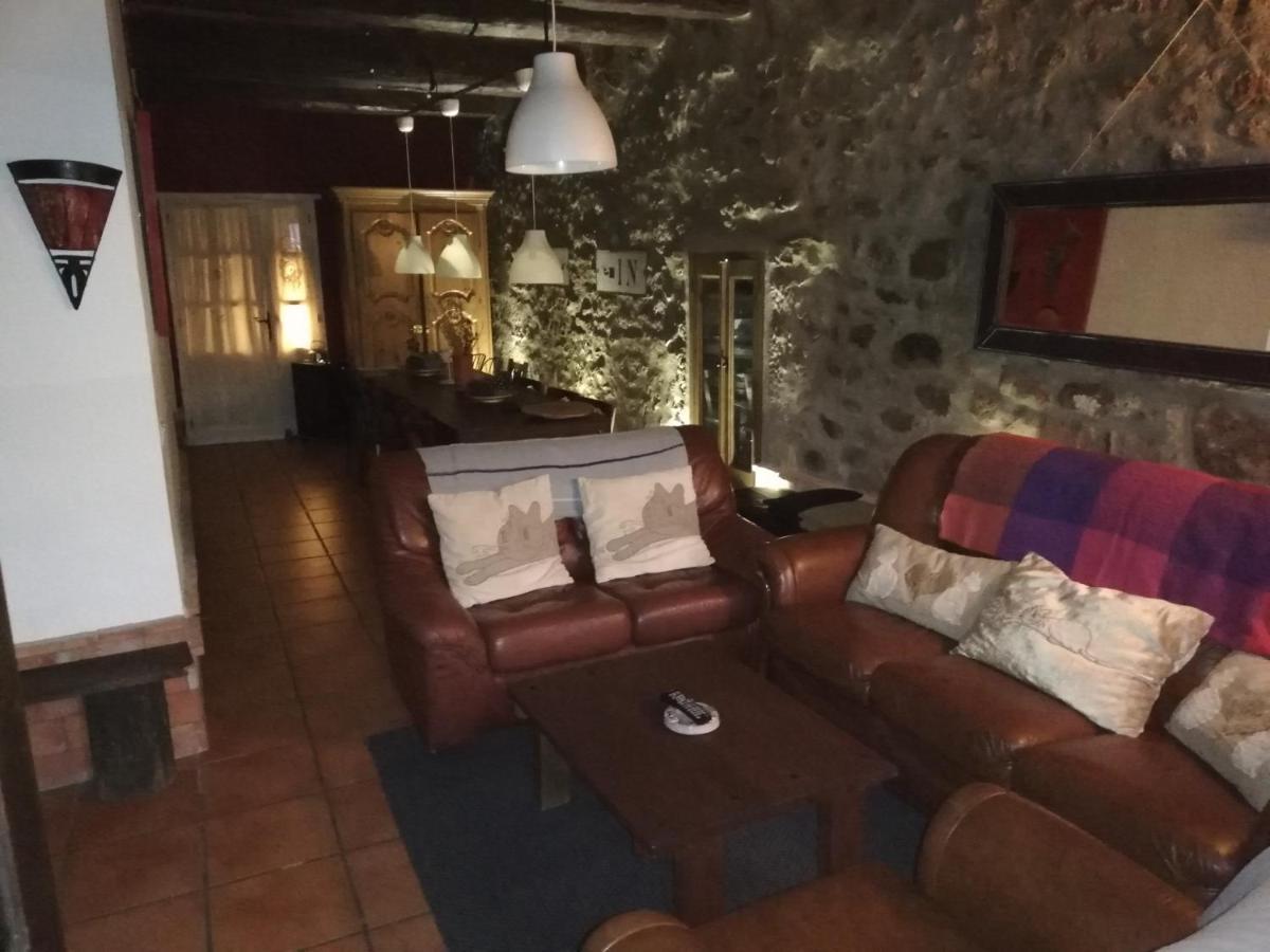 Fuentes de Rubielos La Vieja Escuelaヴィラ エクステリア 写真