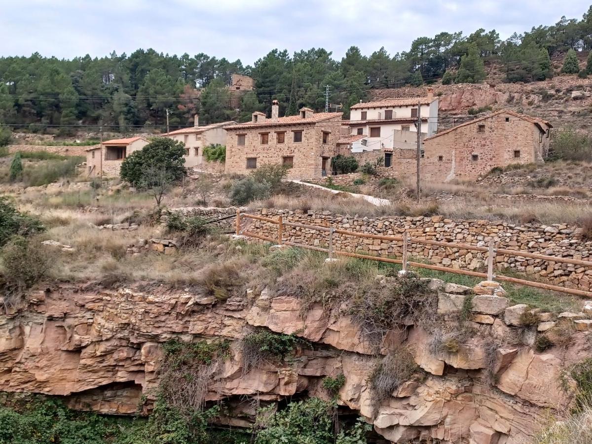 Fuentes de Rubielos La Vieja Escuelaヴィラ エクステリア 写真