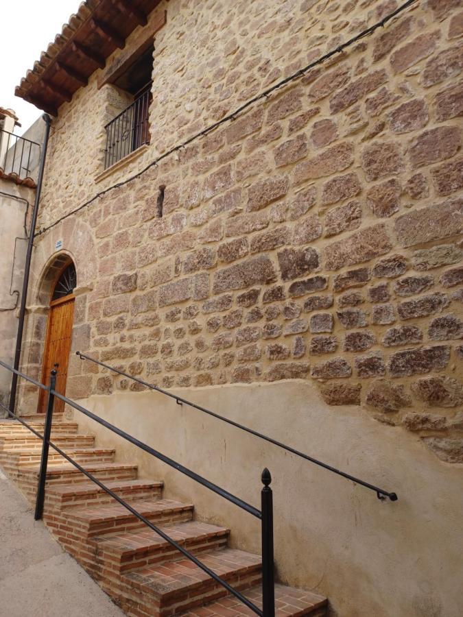 Fuentes de Rubielos La Vieja Escuelaヴィラ エクステリア 写真