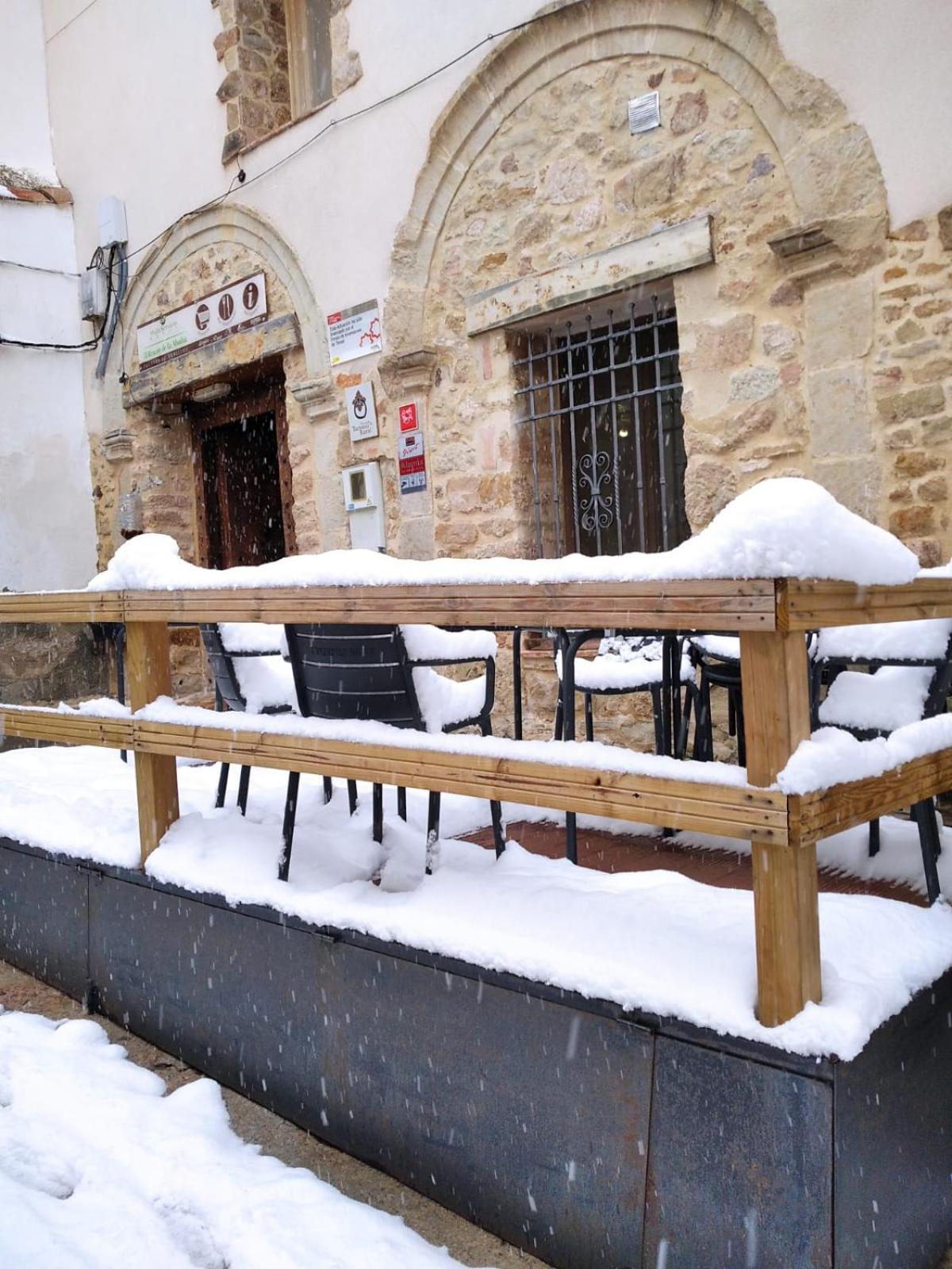 Fuentes de Rubielos La Vieja Escuelaヴィラ エクステリア 写真